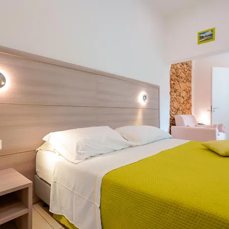 Pensión Bardilio Luxury *
