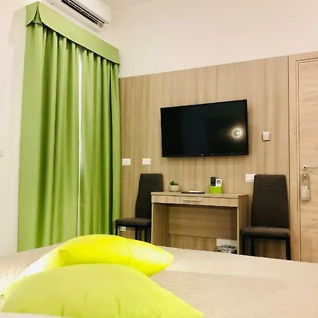 Bardilio Luxury Pensión *