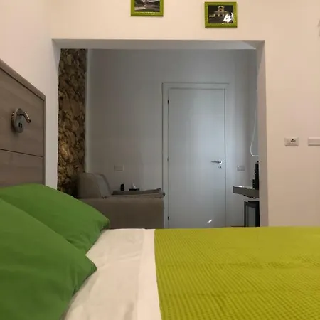 Bardilio Luxury Pensión *